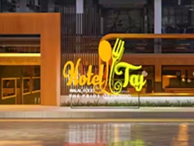 Hotel Taj