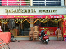 Are you searching for best Jewellery Shops in Palakkad Kerala ?. Click here to get Balakrishna Jewellery   contact address and phone numbers